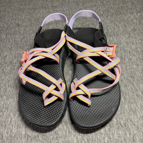CHACO Vibrant Strappy Sandals with Snow Cones on Back Sling Size8 - Picture 7 of 9